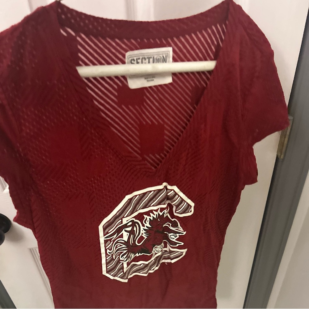 GAME COCKS tee shirt.